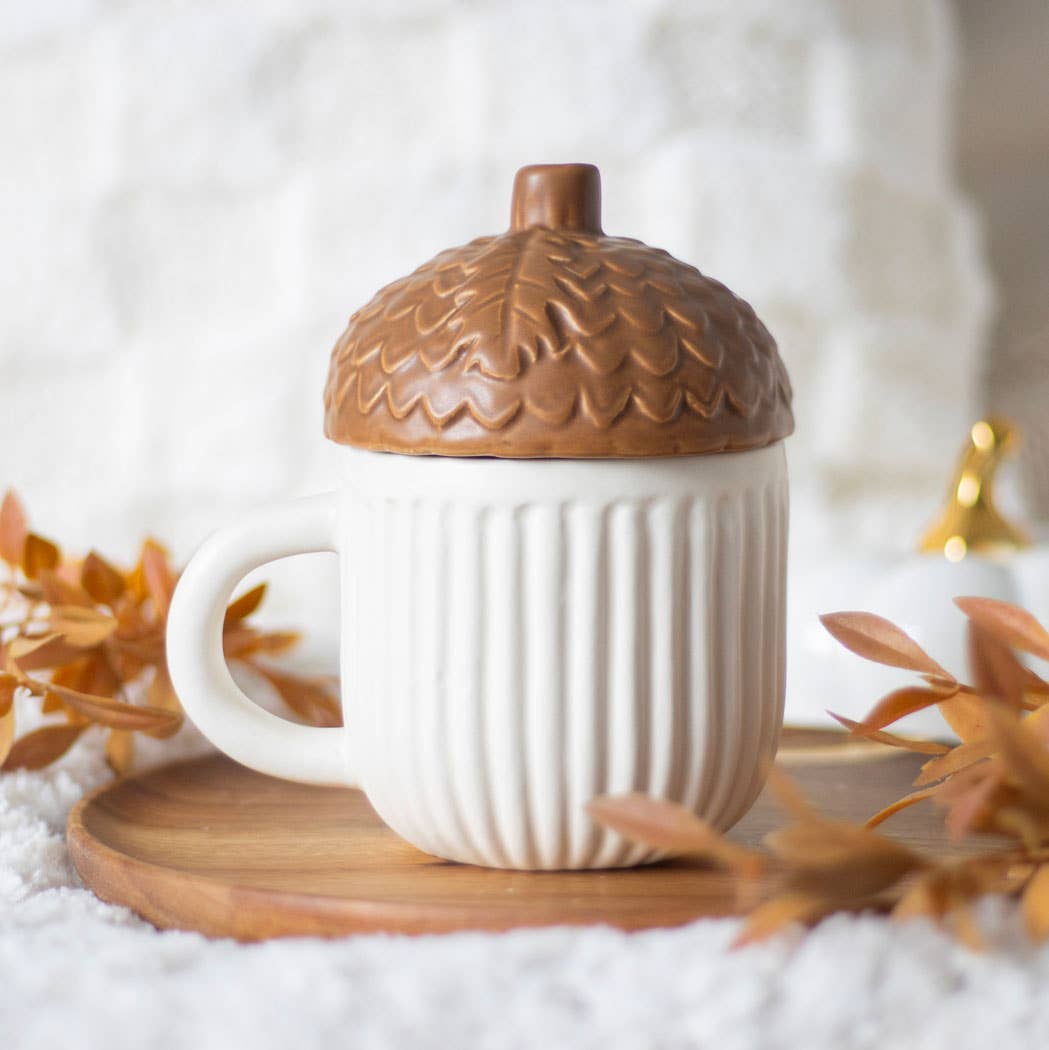 Tasse en forme de gland d'automne et d'automne